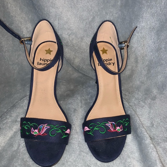 hippie laundry Shoes - Blue floral heels